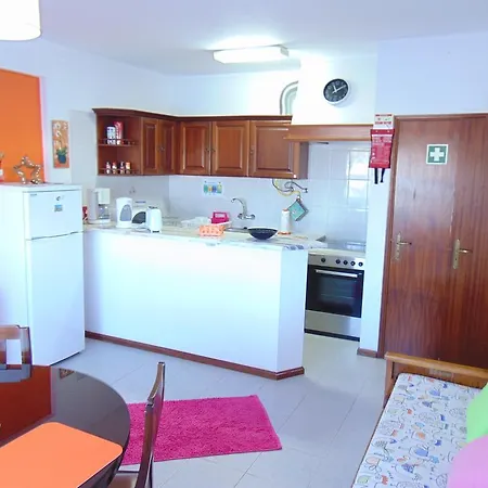 Appartamento Low Cost Peniche